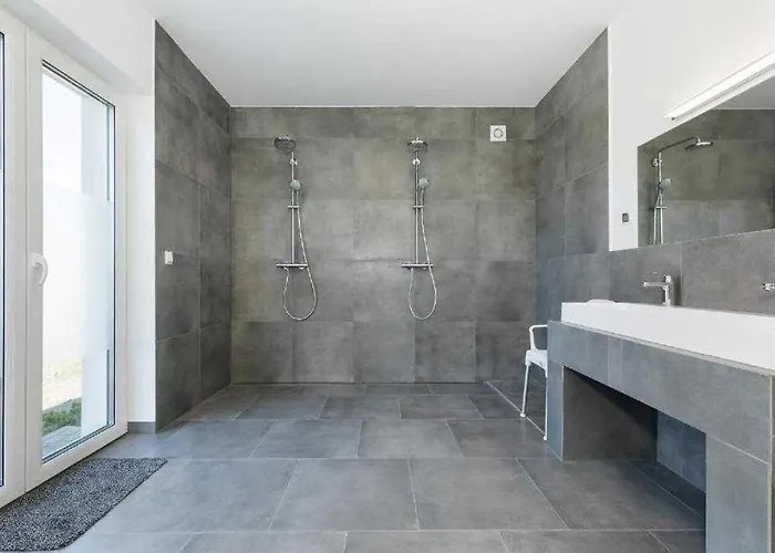 Villa Bella Zastan Sauna & Jacuzzi *